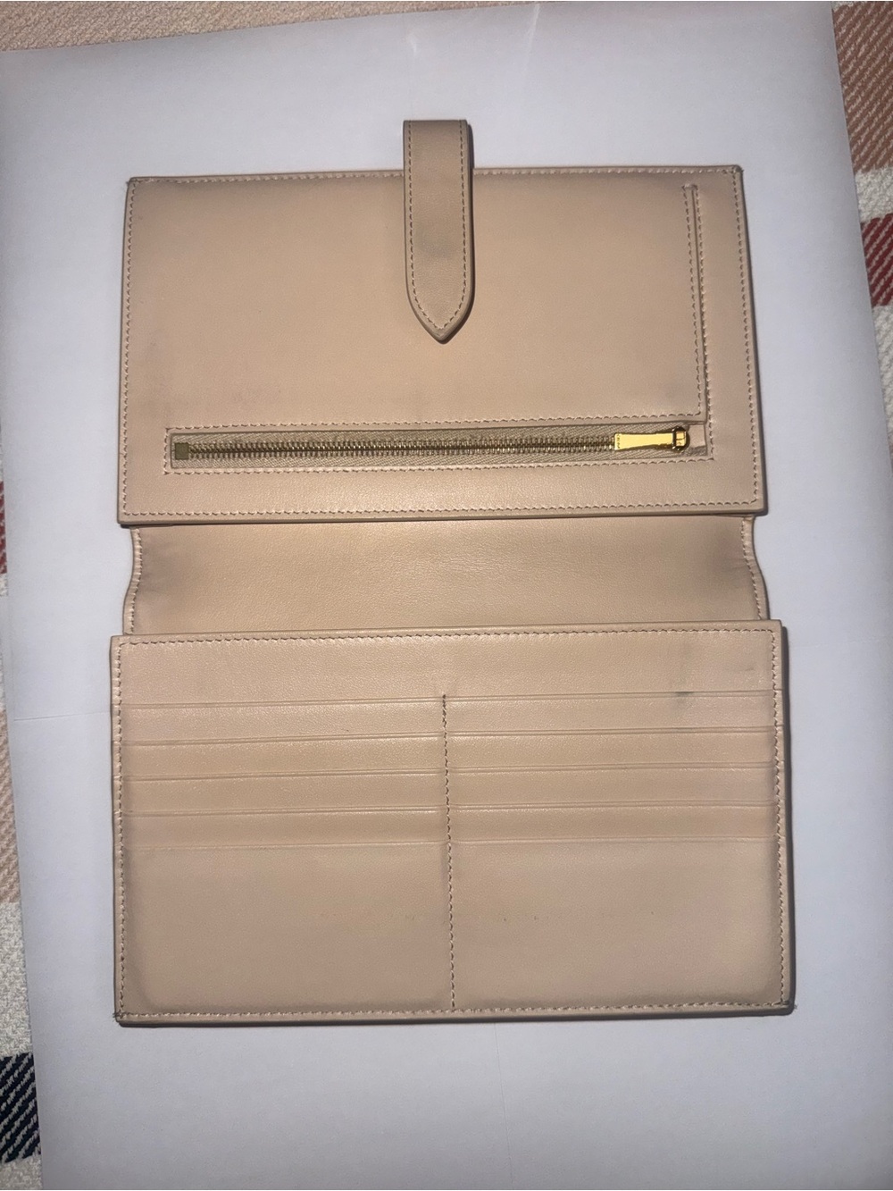 🔥 AUTHENTIC CÉLINE Grained Leather Large Strap Wallet | - Picture 15 of 16